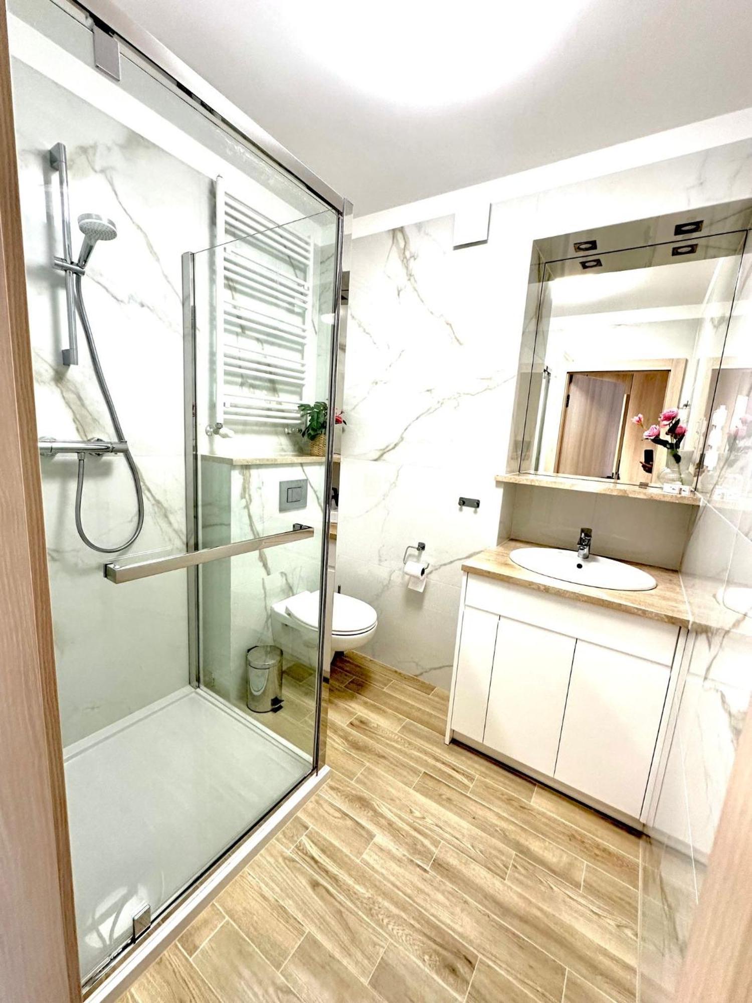 Apartment Wyspa Uznam Promenada Mistral Swinoujscie